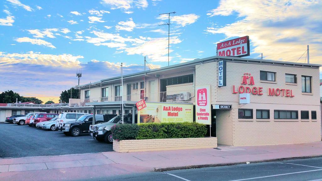 A&A Lodge Motel Emerald Exterior photo