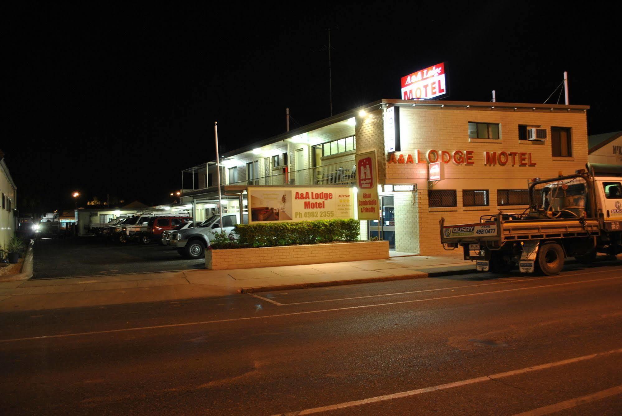 A&A Lodge Motel Emerald Exterior photo