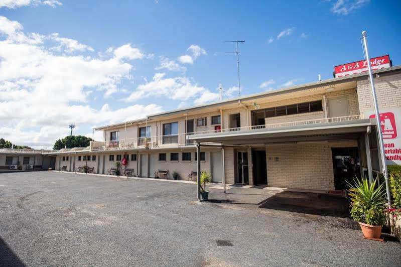 A&A Lodge Motel Emerald Exterior photo